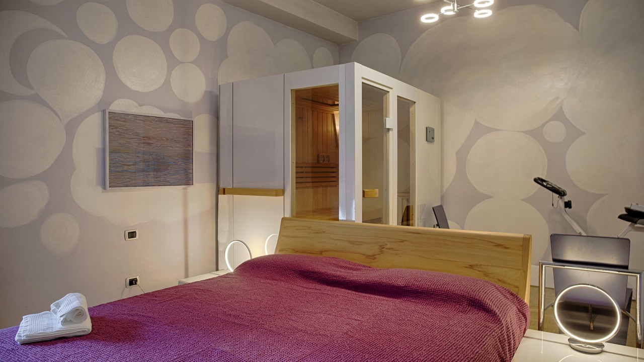 Photo of Bedroom in Angera