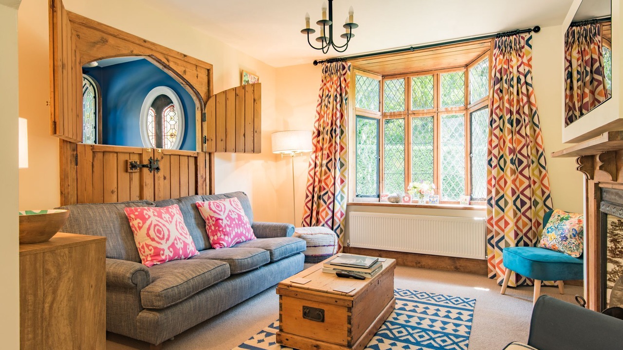 Photo of Livingroom in Folkestone
