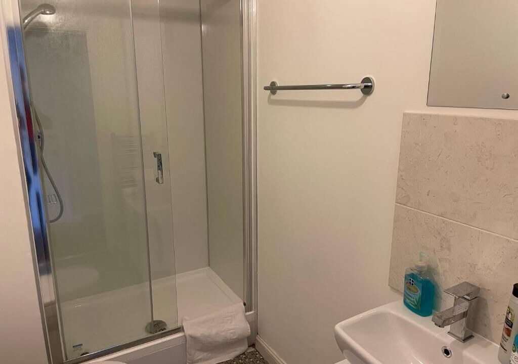 Photo of Bathroom in Longcroft