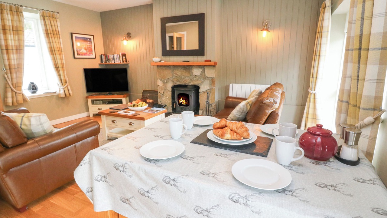 Photo of Others in Newtonmore