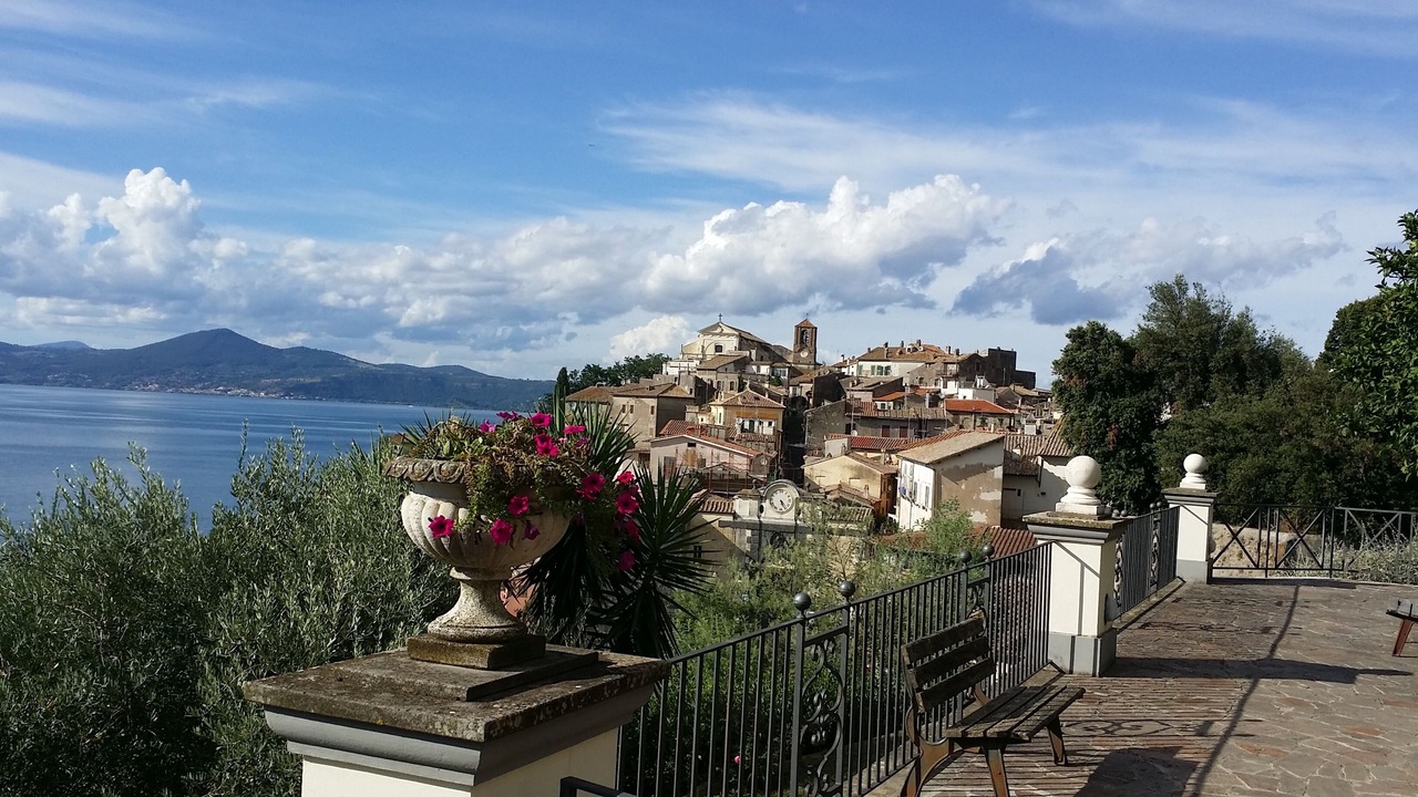 Photo of Patio Balcony in Lake Bracciano