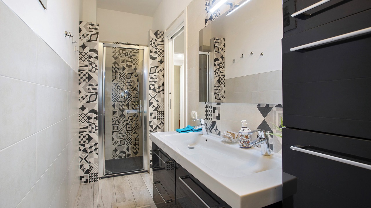 Photo of Bathroom in Affori