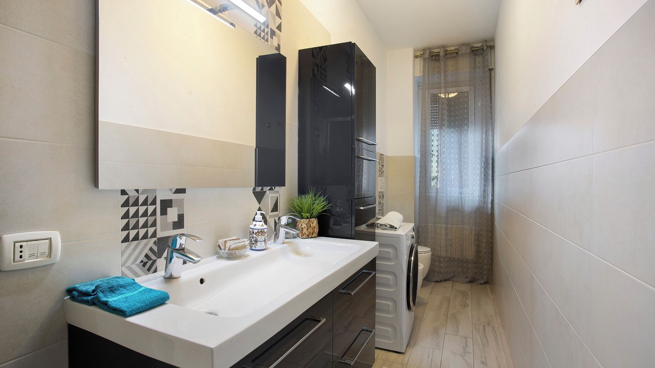 Photo of Bathroom in Affori