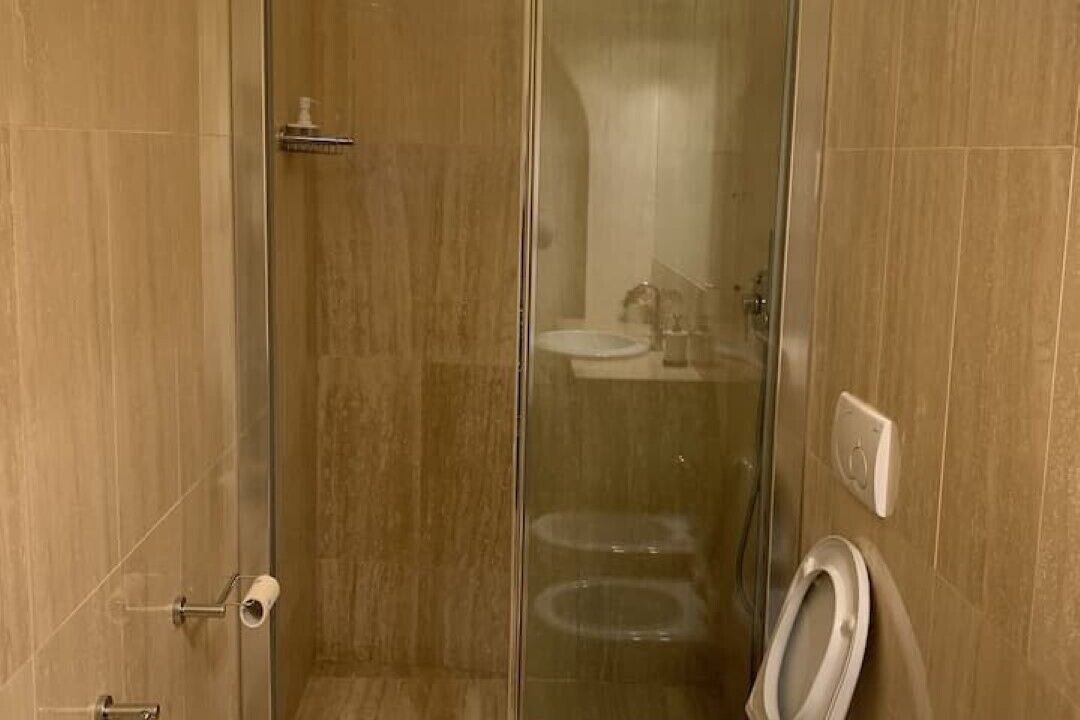 Photo of Bathroom in Guzman