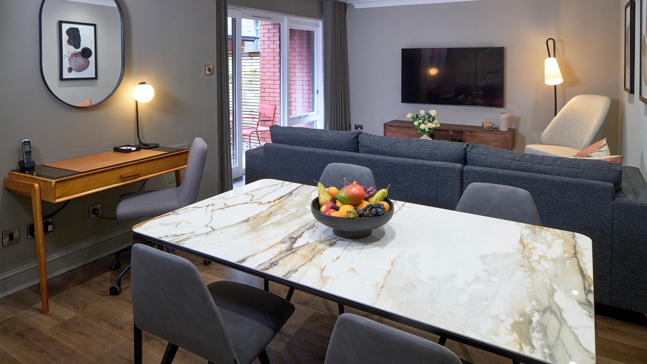 Photo of Livingroom in Brompton & Hans Town