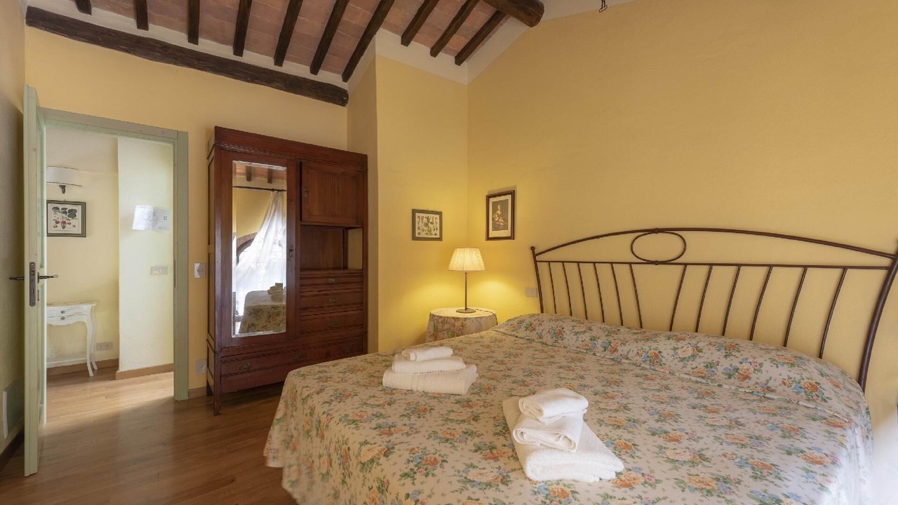 Photo of Bedroom in Simignano