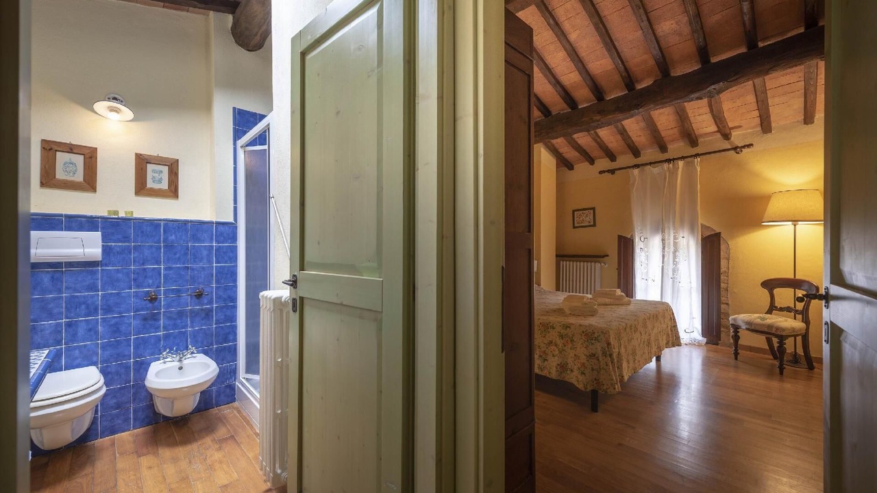 Photo of Bathroom in Simignano