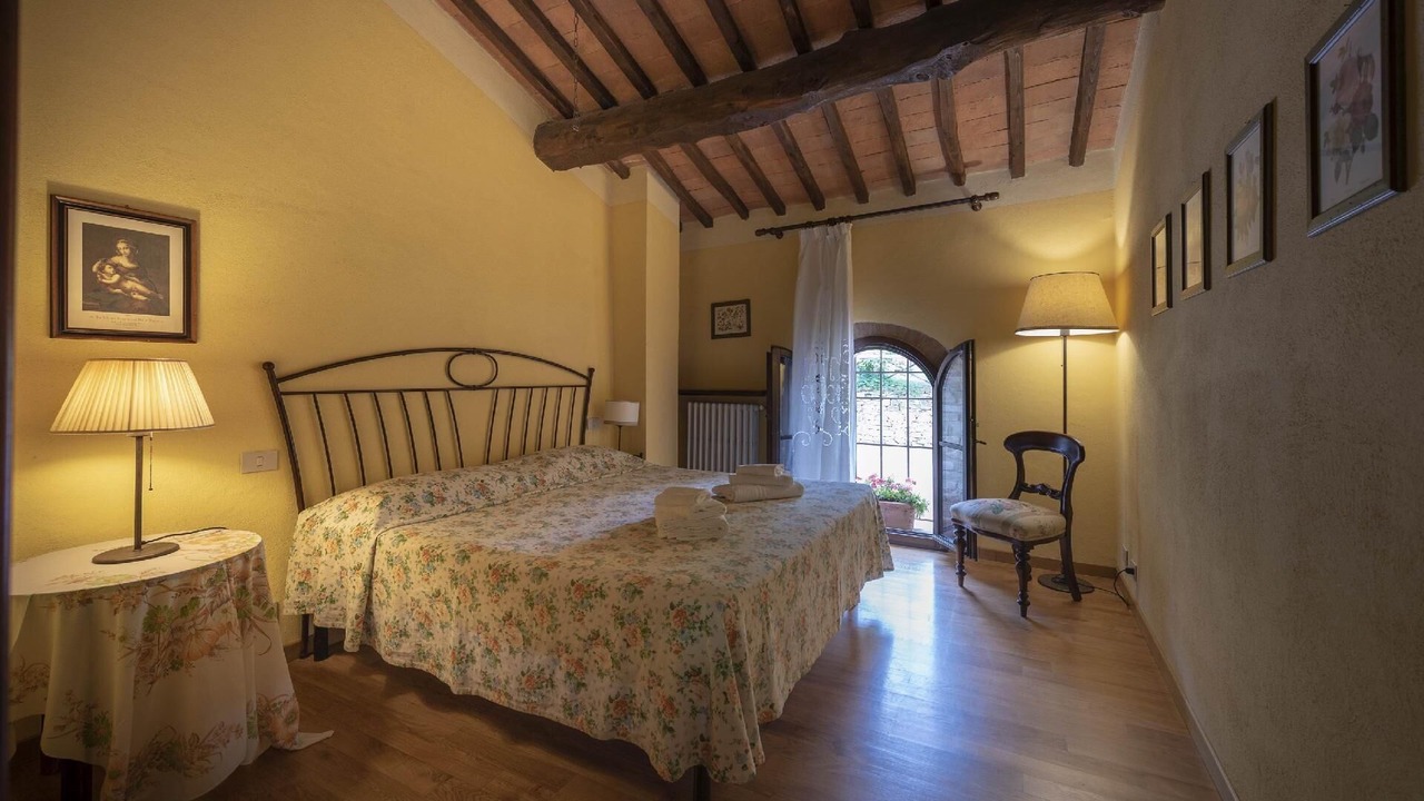 Photo of Bedroom in Simignano