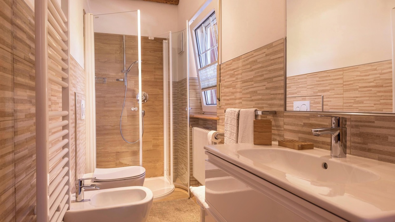 Photo of Bathroom in Alba