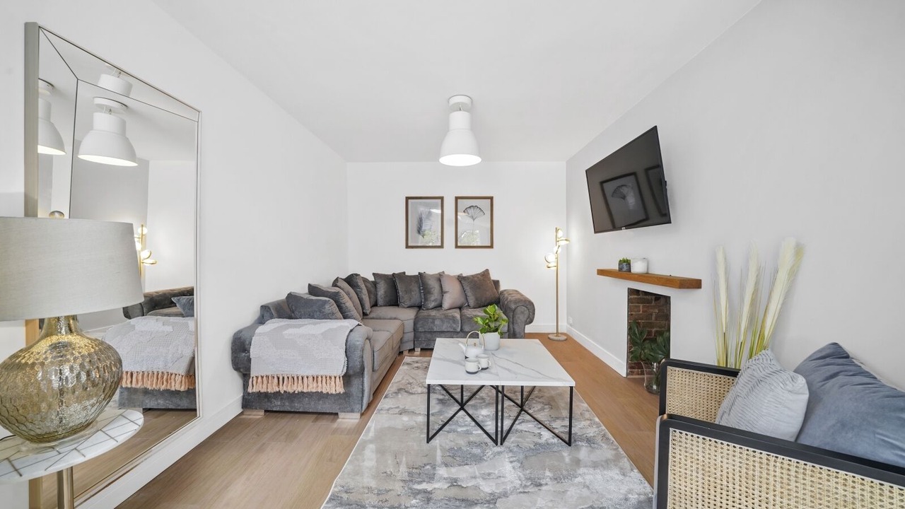 Photo of Livingroom in Windsor