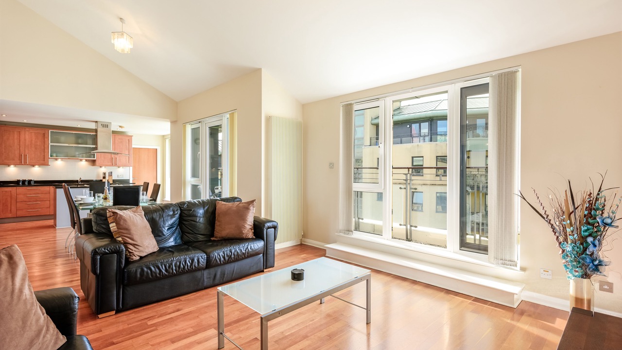Photo of Livingroom in Newhaven