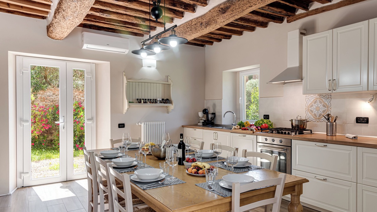 Photo of Kitchen in Calci