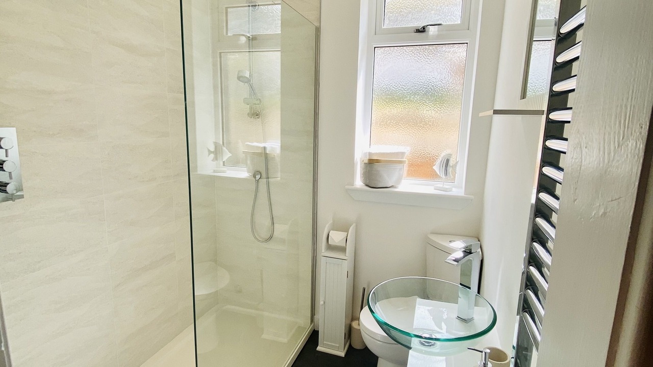Photo of Bathroom in Portnahaven