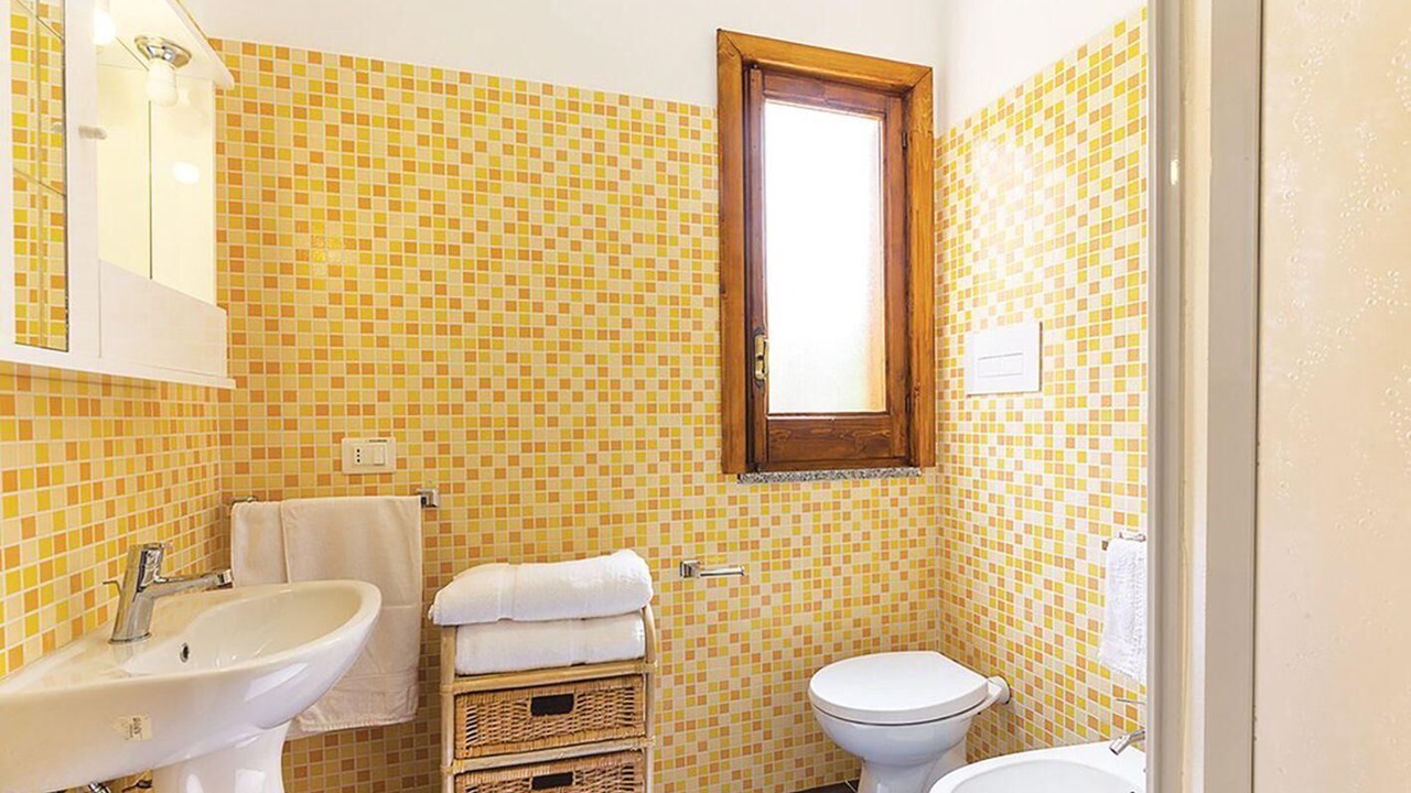 Photo of Bathroom in Laureana Cilento