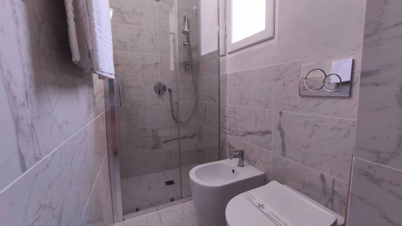 Photo of Bathroom in Pisa City Centre