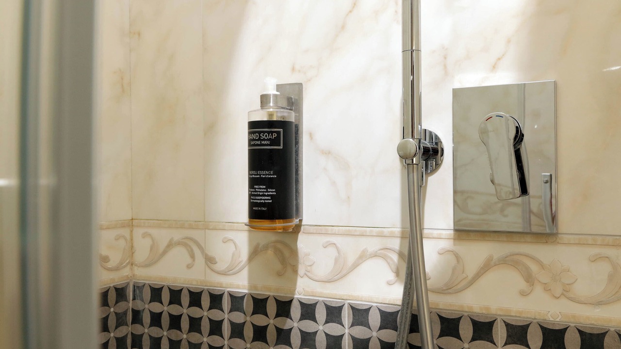 Photo of Bathroom in Aurelio