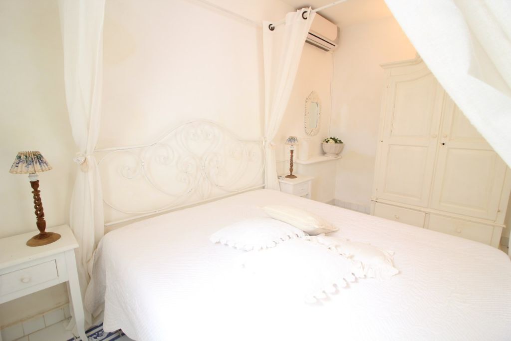 Photo of Bedroom in Addaura