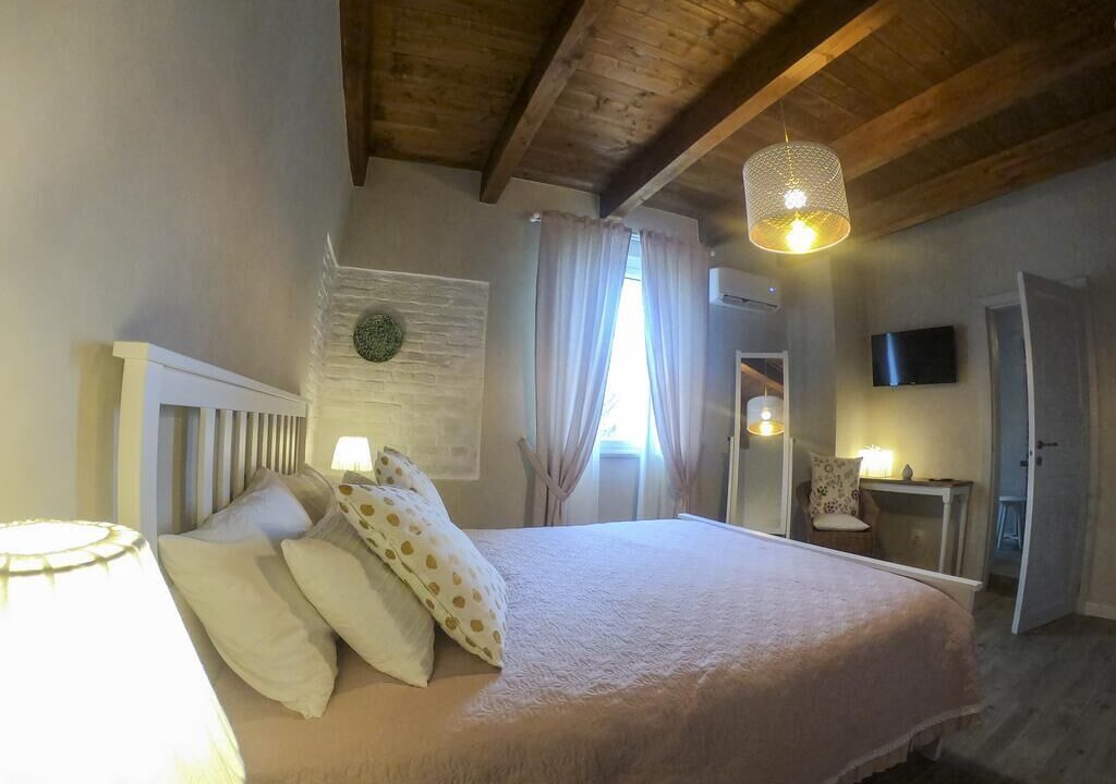 Photo of Bedroom in Nuova Cliternia