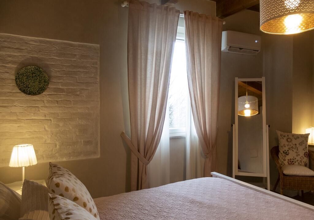Photo of Bedroom in Nuova Cliternia