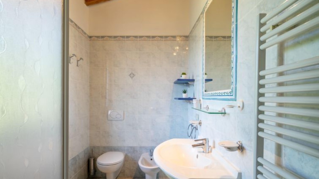 Photo of Bathroom in Luino