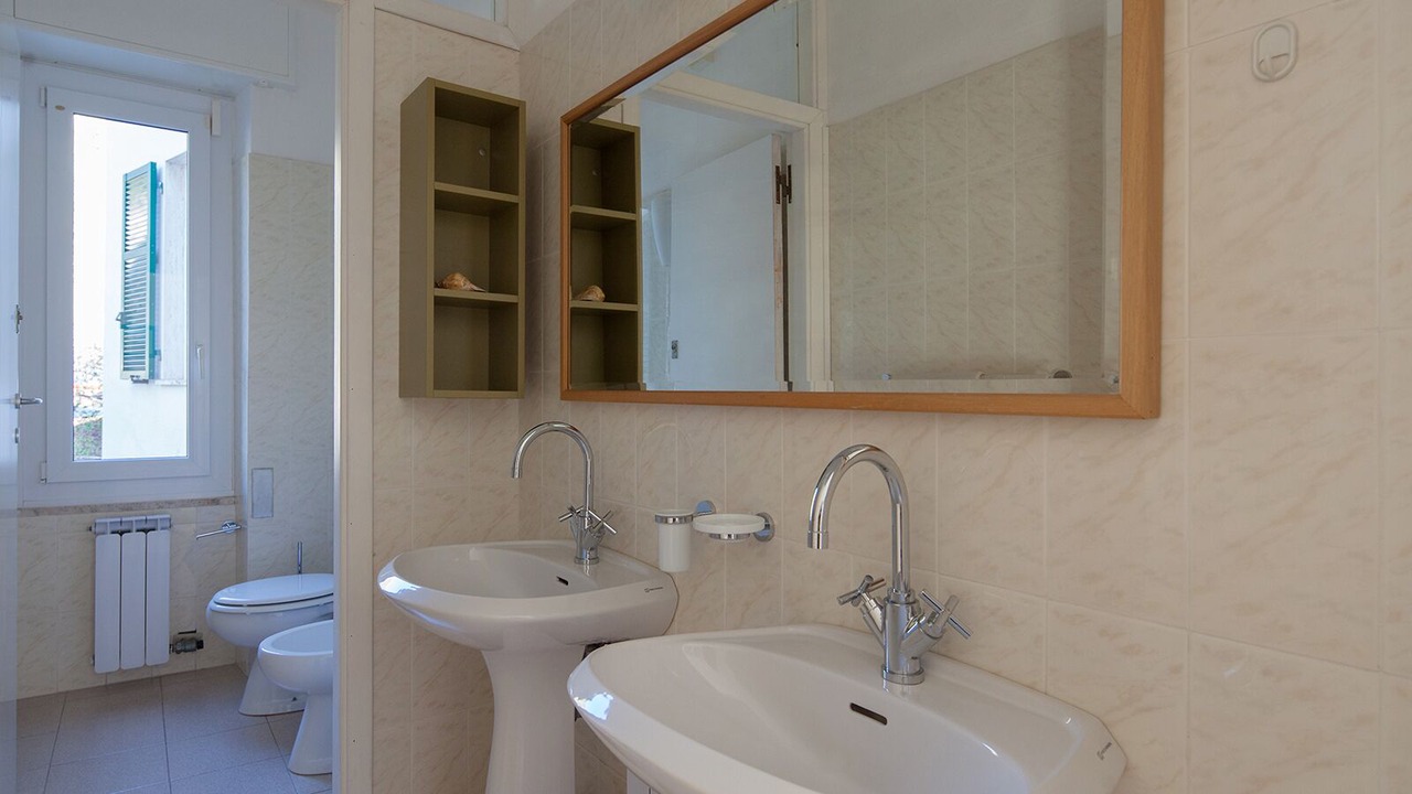 Photo of Bathroom in Tellaro