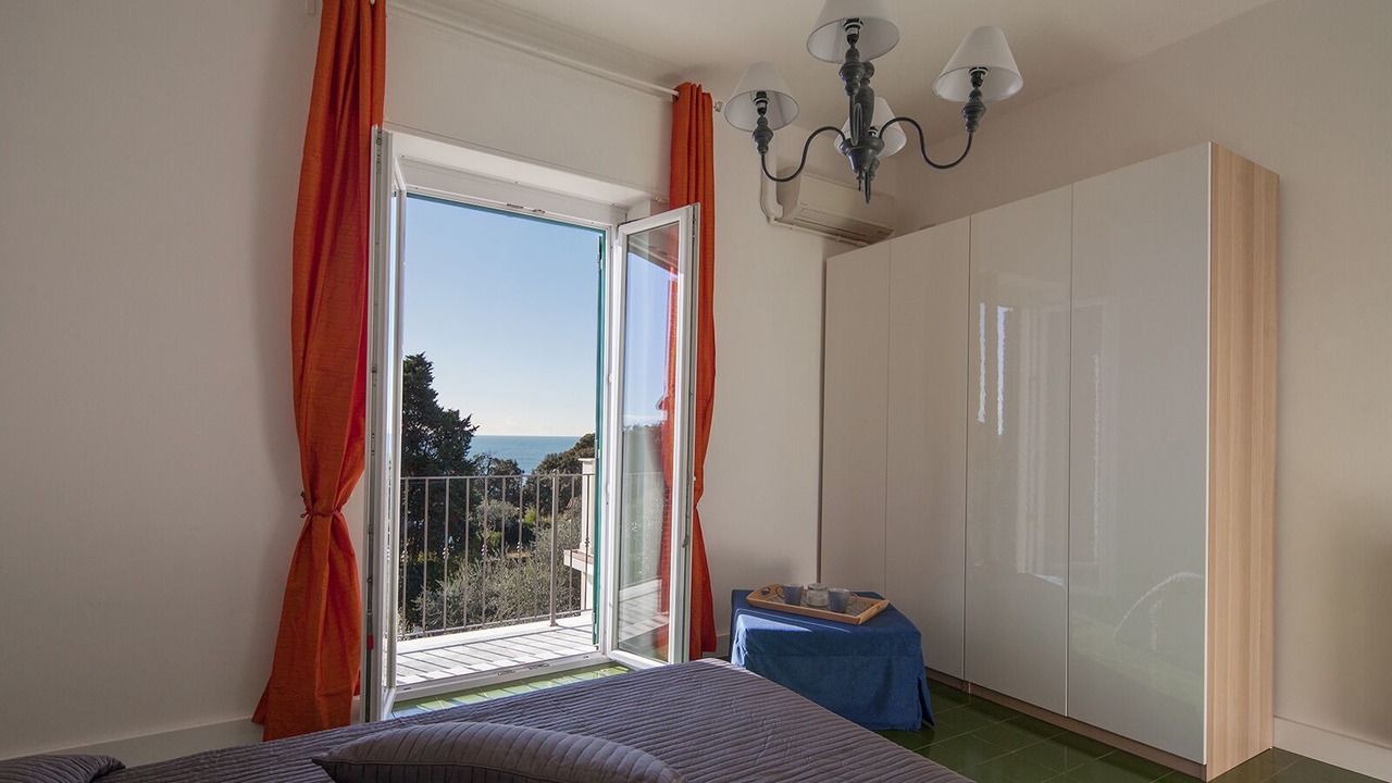 Photo of Bedroom in Tellaro