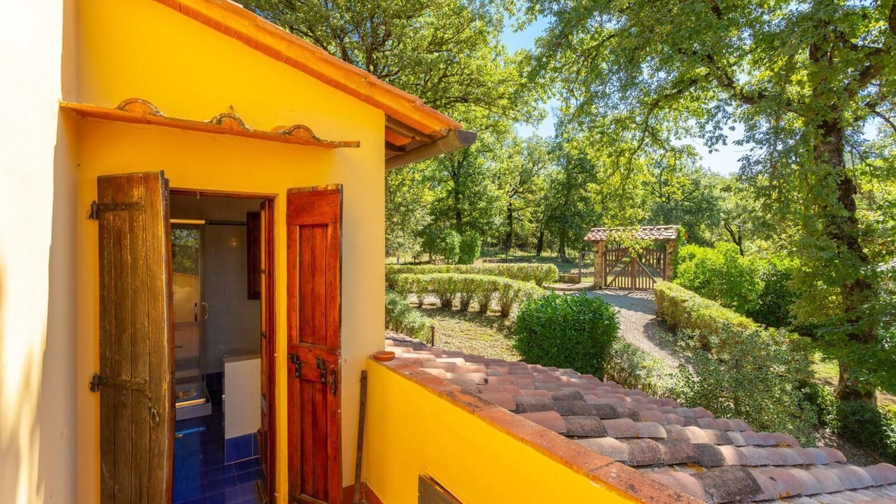 Photo of Patio Balcony in Neri