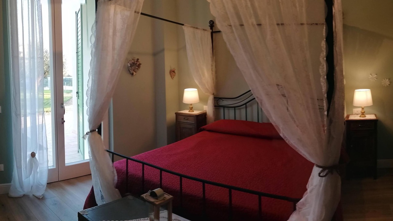 Photo of Bedroom in San Felice del Benaco