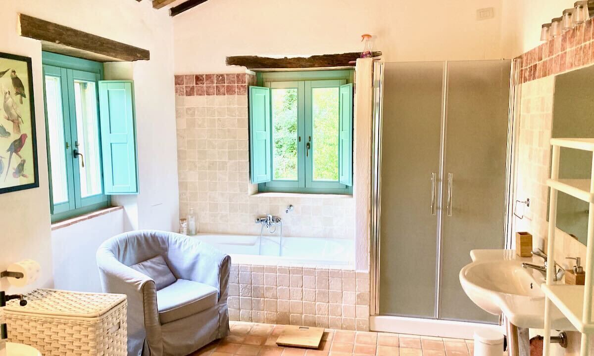 Photo of Bathroom in SantʼAngelo in Pontano