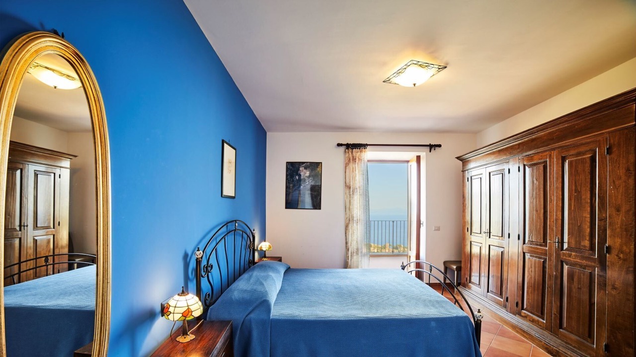 Photo of Bedroom in Scala