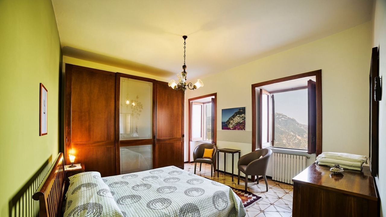 Photo of Bedroom in Scala