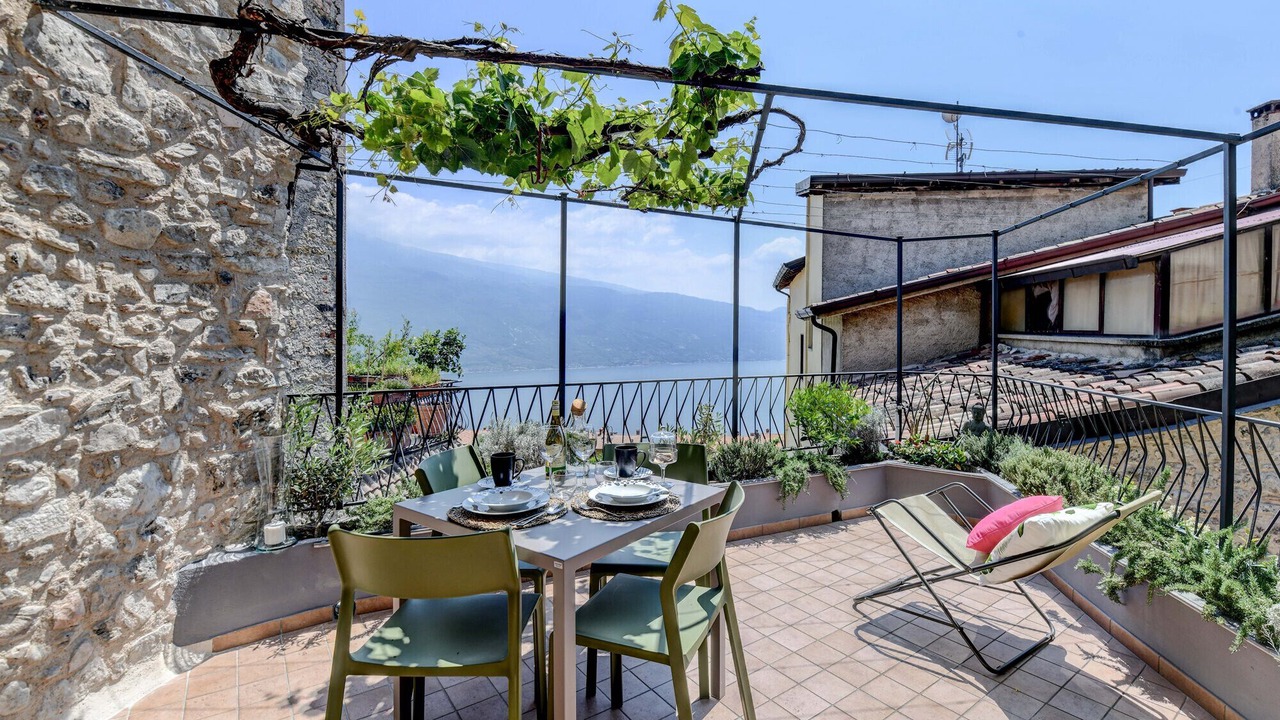 Photo of Patio Balcony in Gardola