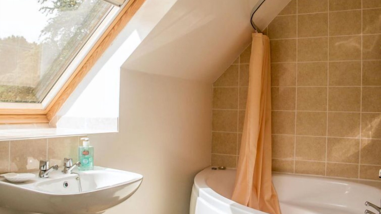 Photo of Bathroom in Breakish