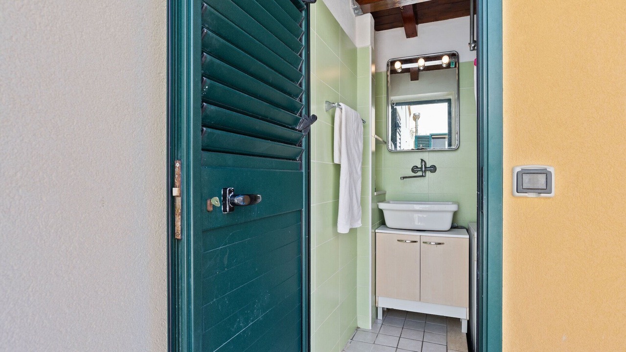 Photo of Bathroom in Reitani