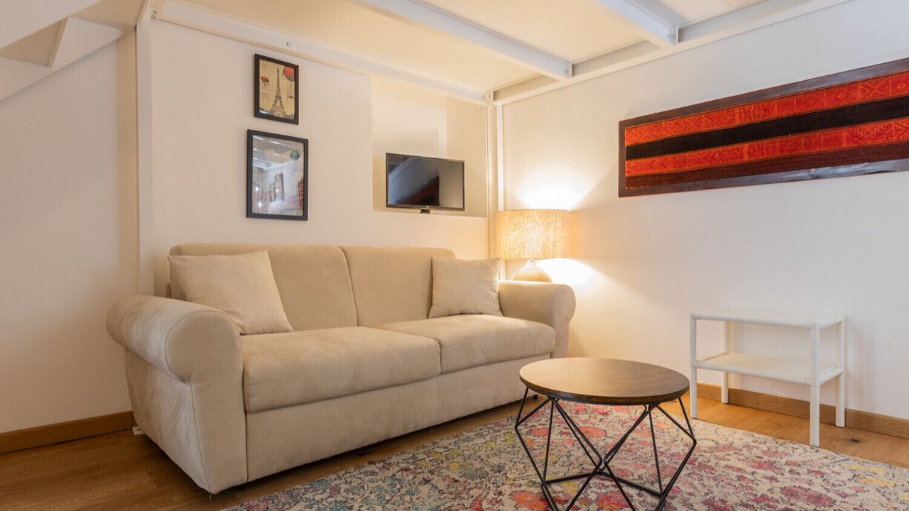 Photo of Livingroom in Roman Quarter