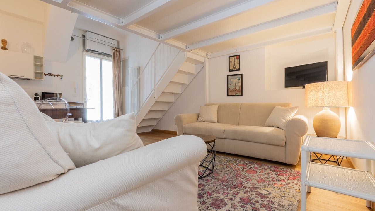 Photo of Livingroom in Roman Quarter