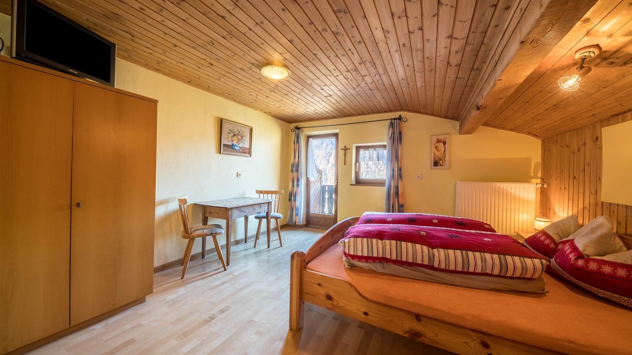 Photo of Bedroom in Senales