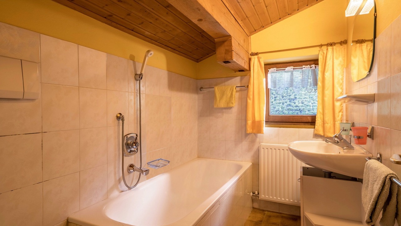 Photo of Bathroom in Senales