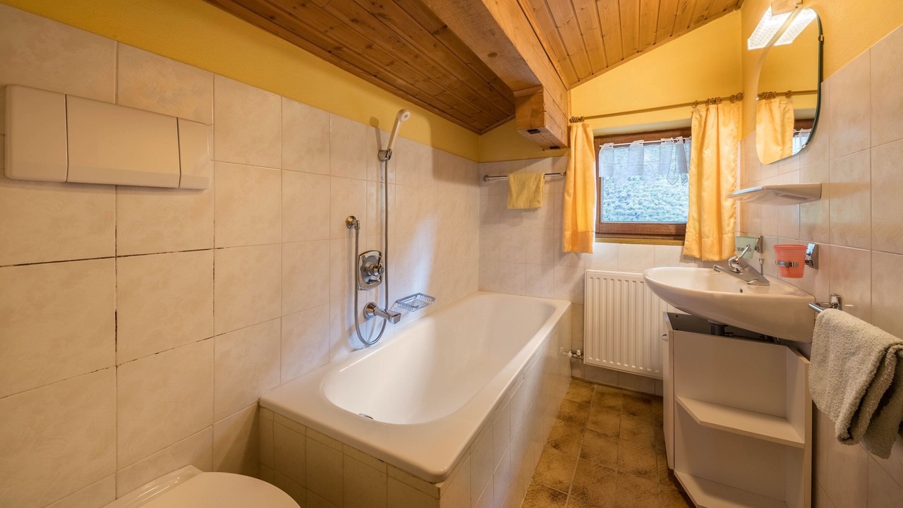 Photo of Bathroom in Senales