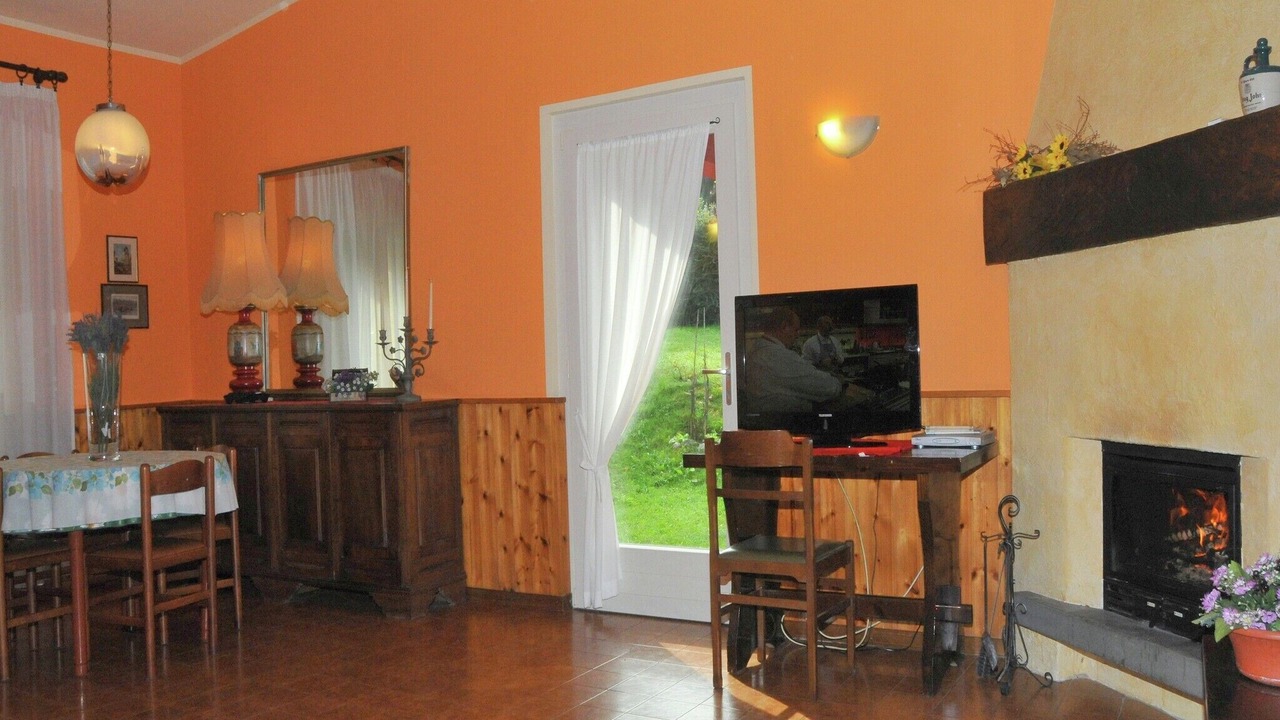 Photo of Livingroom in Crone