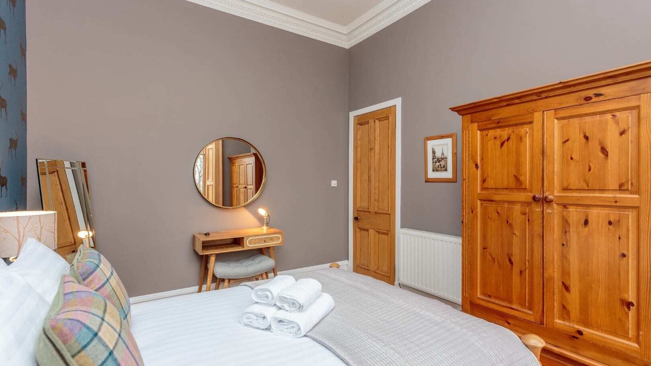 Photo of Bedroom in Comely Bank