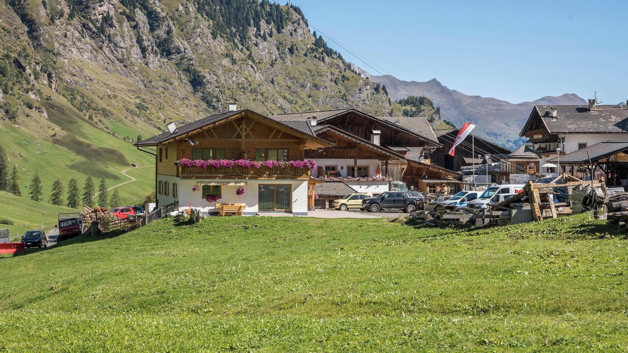 Photo of Outdoor in Plan