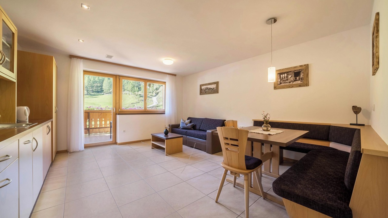 Photo of Livingroom in Plan