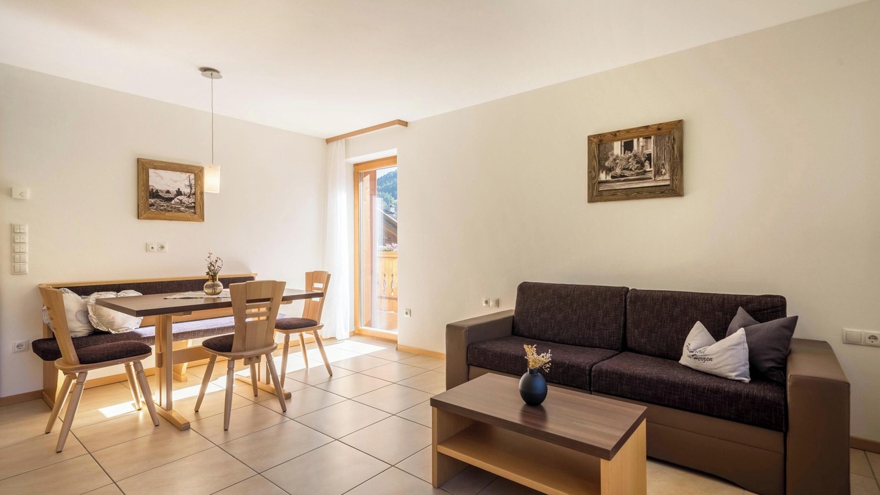 Photo of Livingroom in Plan