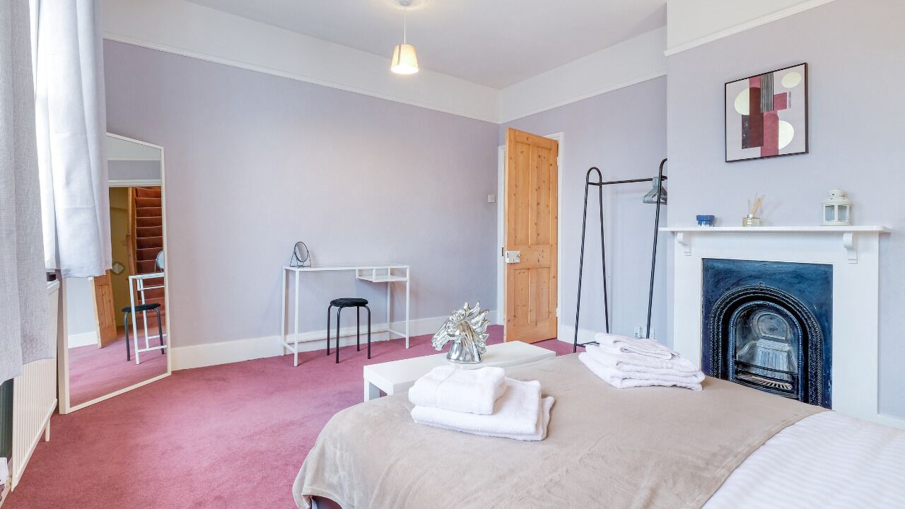 Photo of Bedroom in Reading