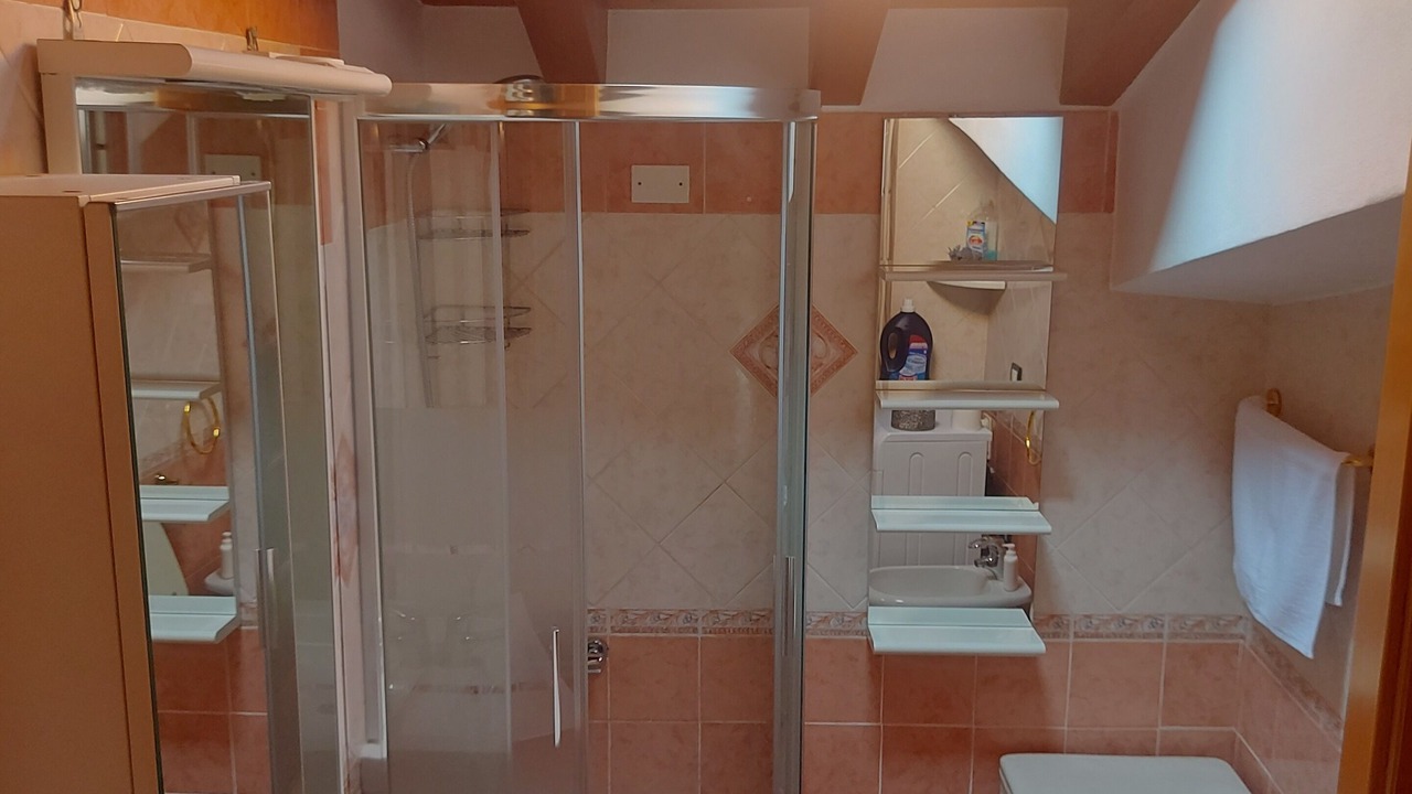 Photo of Bathroom in Caprino Veronese