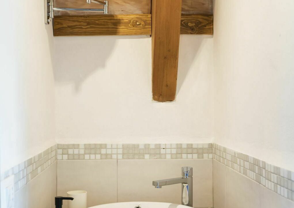 Photo of Bathroom in Sutri