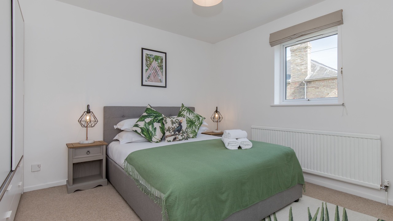 Photo of Bedroom in Summertown
