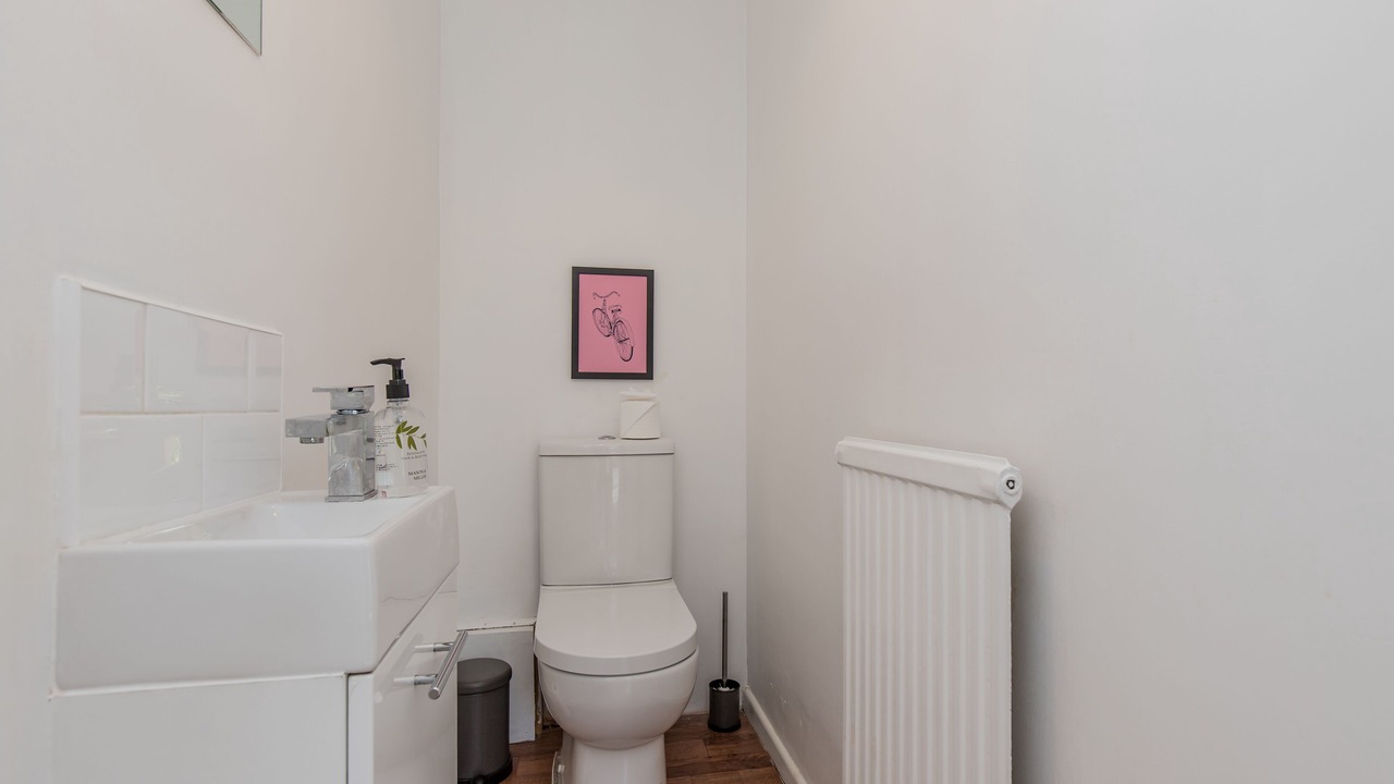 Photo of Bathroom in Summertown