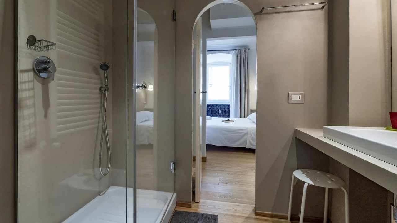 Photo of Bathroom in Oltrarno